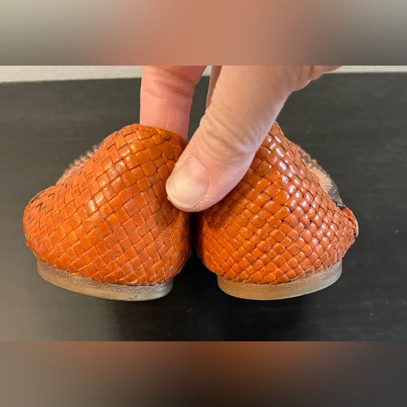 Prada Woven Leather Flats, Huarache Ballet Flats, Size 39=US9 - Picture 6 of 8